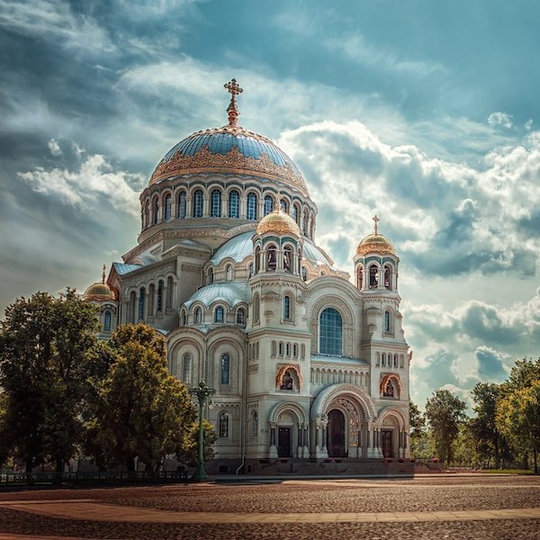 Il luogo più bello di Kronstadt: la Chiesa di San Nicola costruita da Trezzini