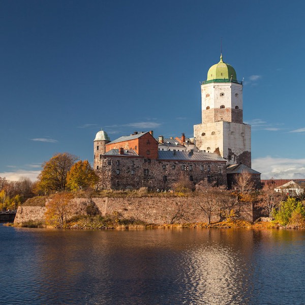 Vyborg è passata di mano dai finlandesi ai russi diverse volte: ed è d'una bellezza storica